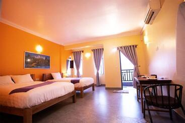 בית מלון כפרי Daun Penh Palace Boutique