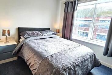 호텔 Liverpool Stays   Kempston Court