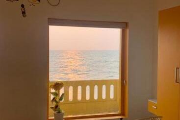 هتل Seagreen Beach Resort