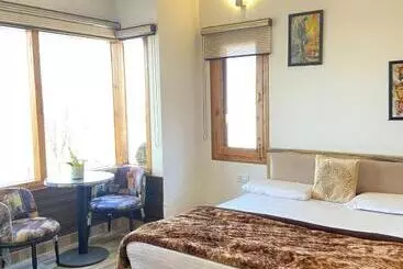 Bed and Breakfast Aquaforest Luxury Cottages