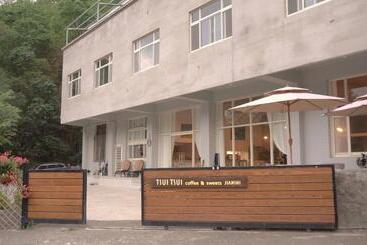 Bed and Breakfast 棲林民宿chillinhouse