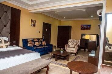 Отель Otk S Apartment