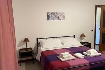 پانسیون La Contessa B&b Torrette