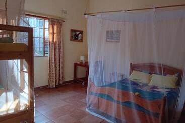 הוסטל Blend Lodge And Kitchen   Pakachere