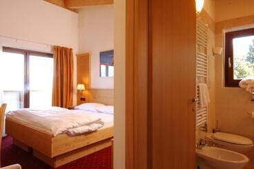 Hotel Chalet Caminetto