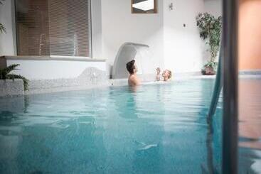 Отель Chalet Caminetto