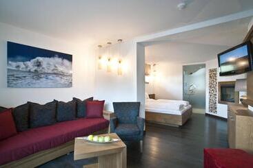 فندق La Fradora   Dolomites