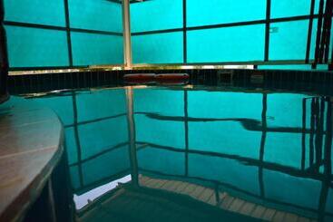 Al Ahmadi Plaza Resort