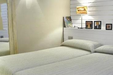 호텔 Mar De Tasmània Auto Check In