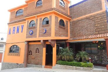 Hotel Posada Arny