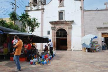 Отель Primavera