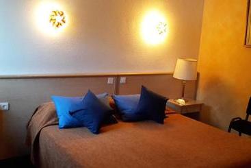 Hotell Hôtel Saint Jean