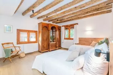 Retkeilymaja Masia Can Casas