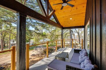 コテージ Fire Pit + Grill: Lakeside Gun Barrel City Home!