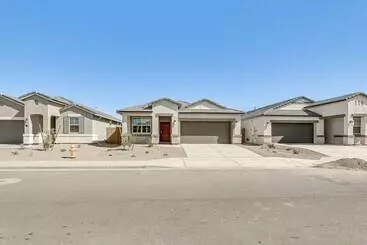 コテージ Maricopa Home W/ Putting Green & Covered Patio!