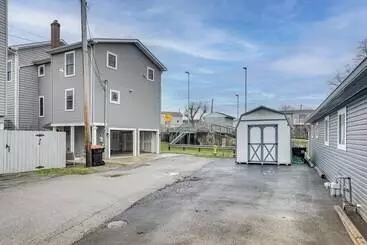 Mökkimajoitus Waterfront Buckeye Lake House: Deck + Views!