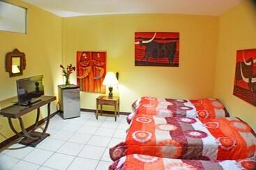 هتل Plaza Cosiguina