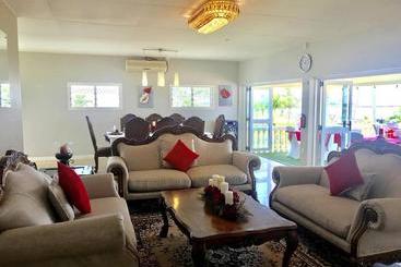 هتل Villa Ishadora