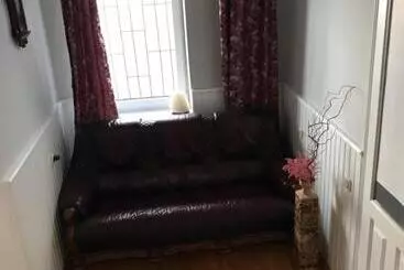 Pelican Guest House & Hostel