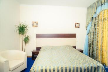 Bed and Breakfast Petrovskyi Brovar