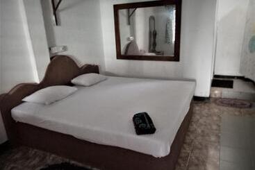 Отель Hansa Surf