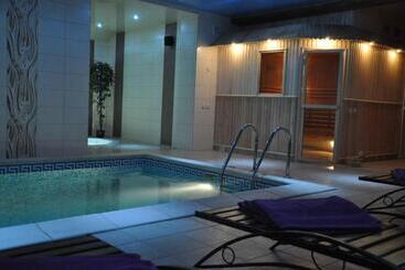 Hotell Karpatski Zori