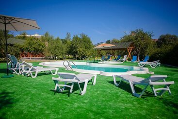 Hotel Pansionat Bogema