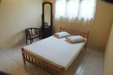 Aamiaismajoitus (B&B) Arogya Resort