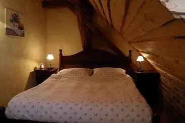 Dvůr Olšiny  Hotel And Horse Riding