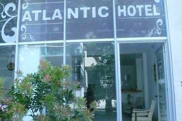 ホテル Atlantic