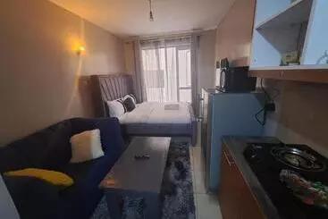 تختخواب و صبحانه Classy Bnb