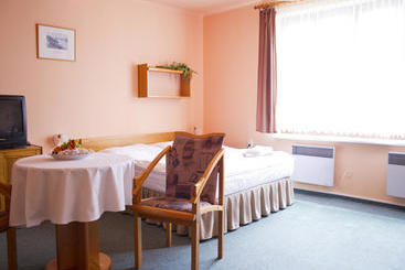 ホテル Na Jezeře