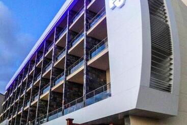 استراحتگاه Beau Site Belle Vue