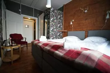 Resort Le Ski Lodge & Steakhouse