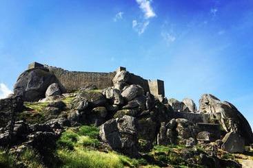 Monsanto Geohotel Escola