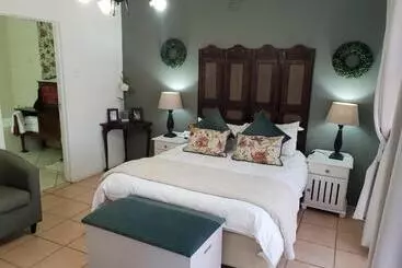 At The Nest Bed & Breakfast Guesthouse