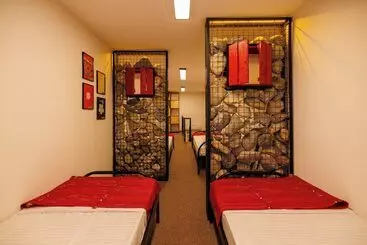 Schronisko Xhubleta Room   Old Bazaar