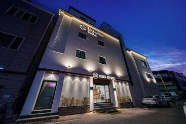 Hotel Browndot Samcheonpo