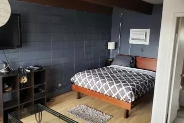 Caravan Motel
