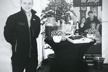 De Dames Van De Jonge Hotel Restaurant