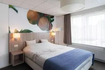 Otel And Restaurant Van Saaze