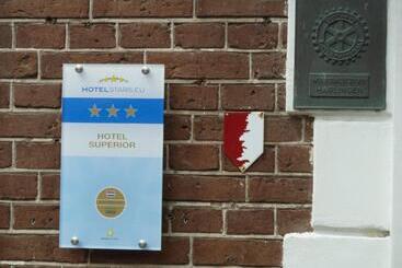 בית מלון כפרי Centraal