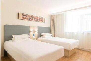 Hanting Hotel Ulanhot Railway Station