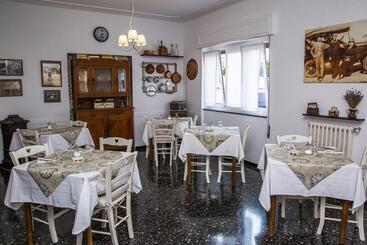 B&b Hotel Costa Azzurra