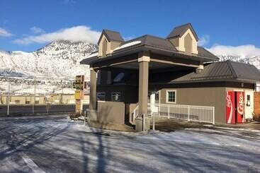 فندق على الطريق Rider S Inn