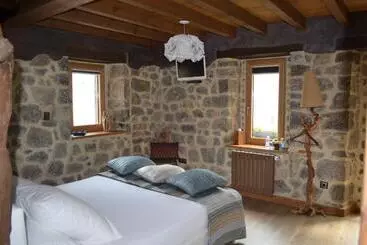 تختخواب و صبحانه Casa Maru