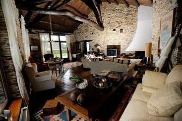 Bed and Breakfast Casa Peleyon