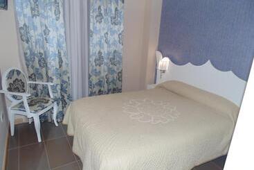 ホテル Ribera De Langa