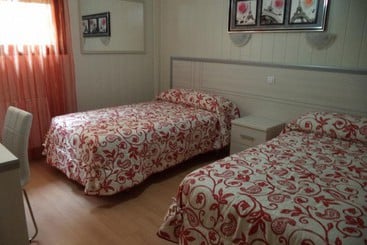 Albergue De Peregrinos A Santiago