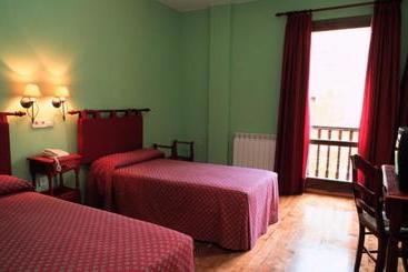 ホテル Posada Del Almudí